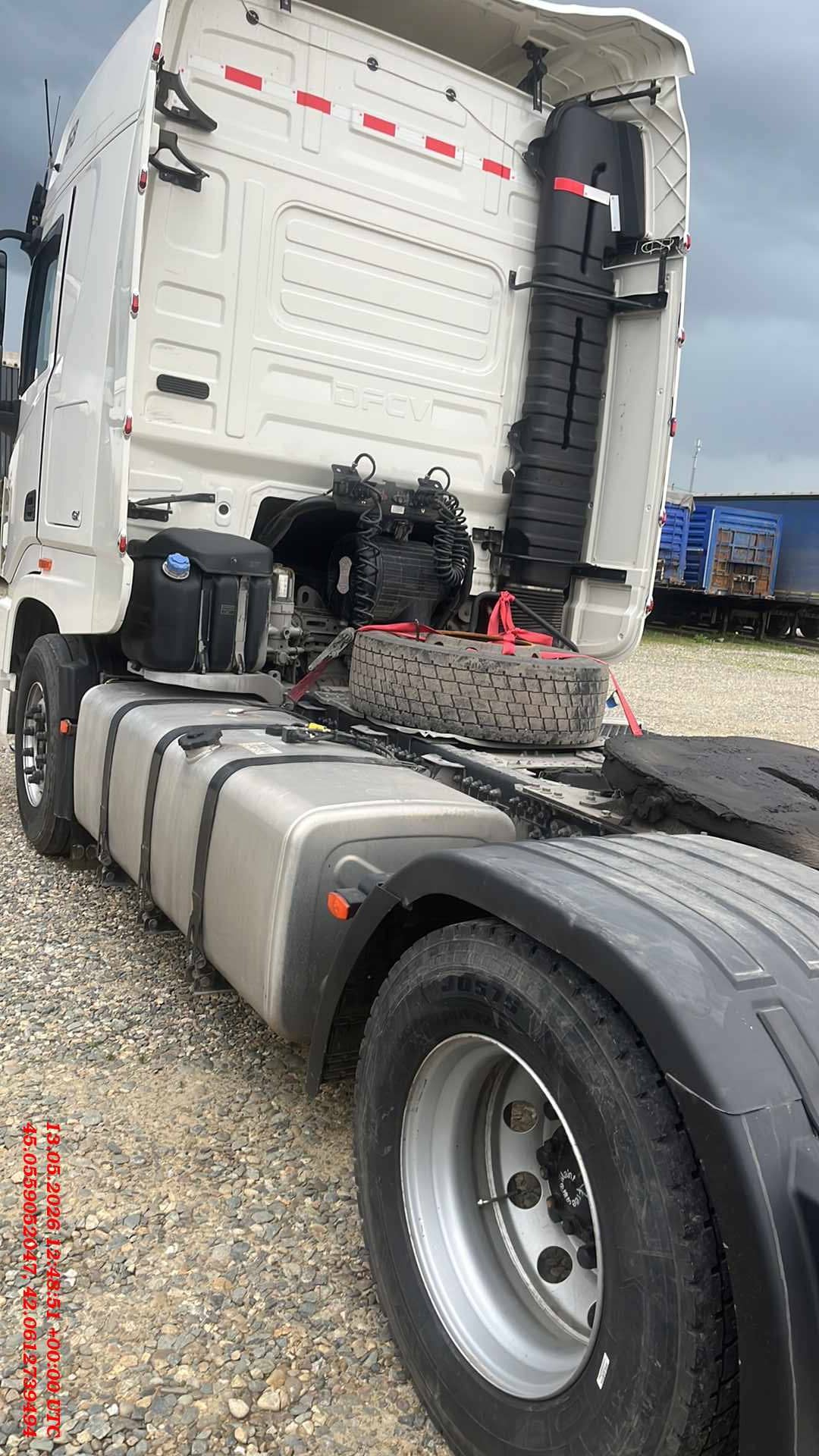 DongFeng DFH4180 4x2,  465 848 км, 2023 года в лизинг