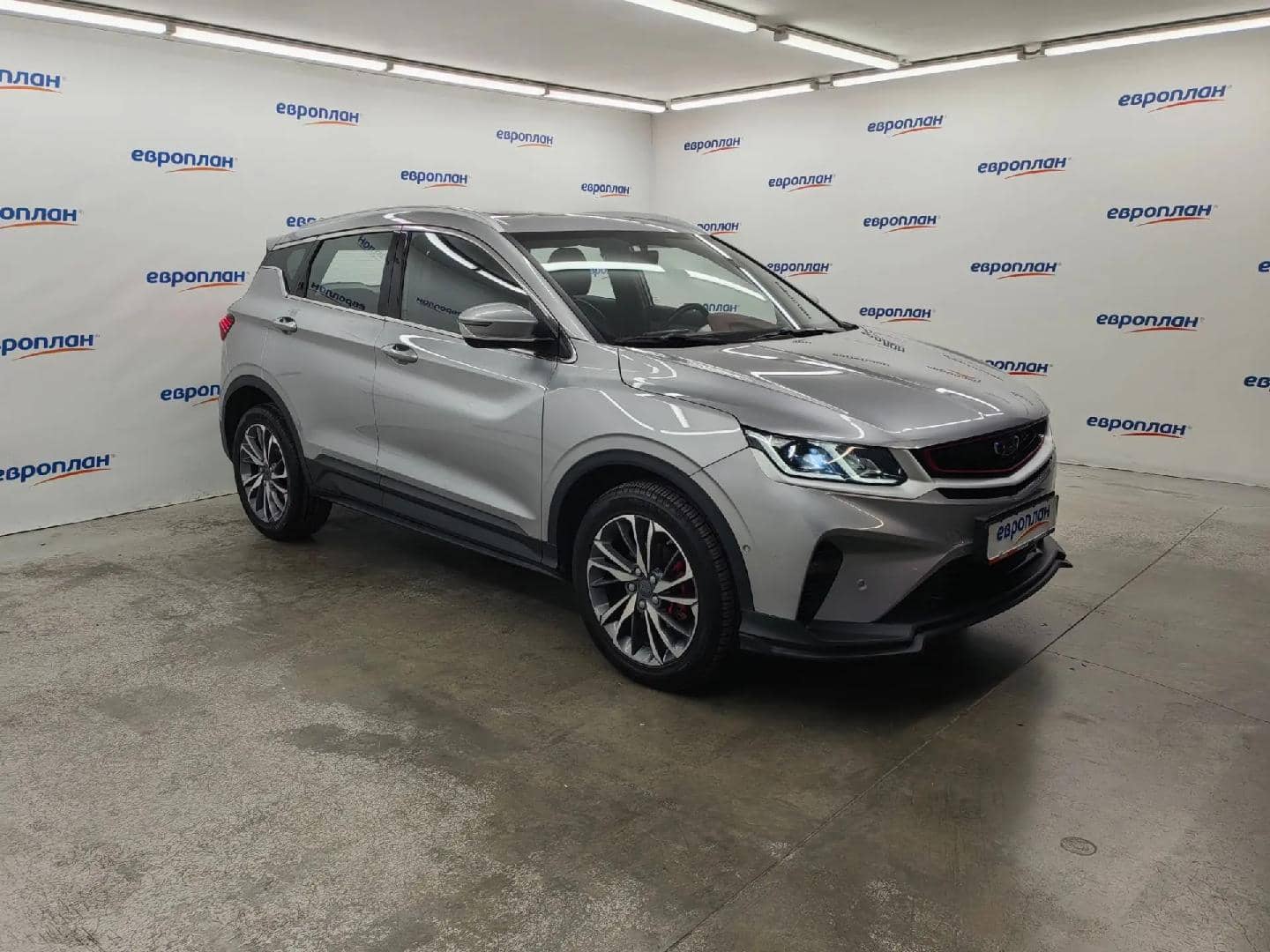 Geely Coolray,  46 951 км, 2023 года в лизинг