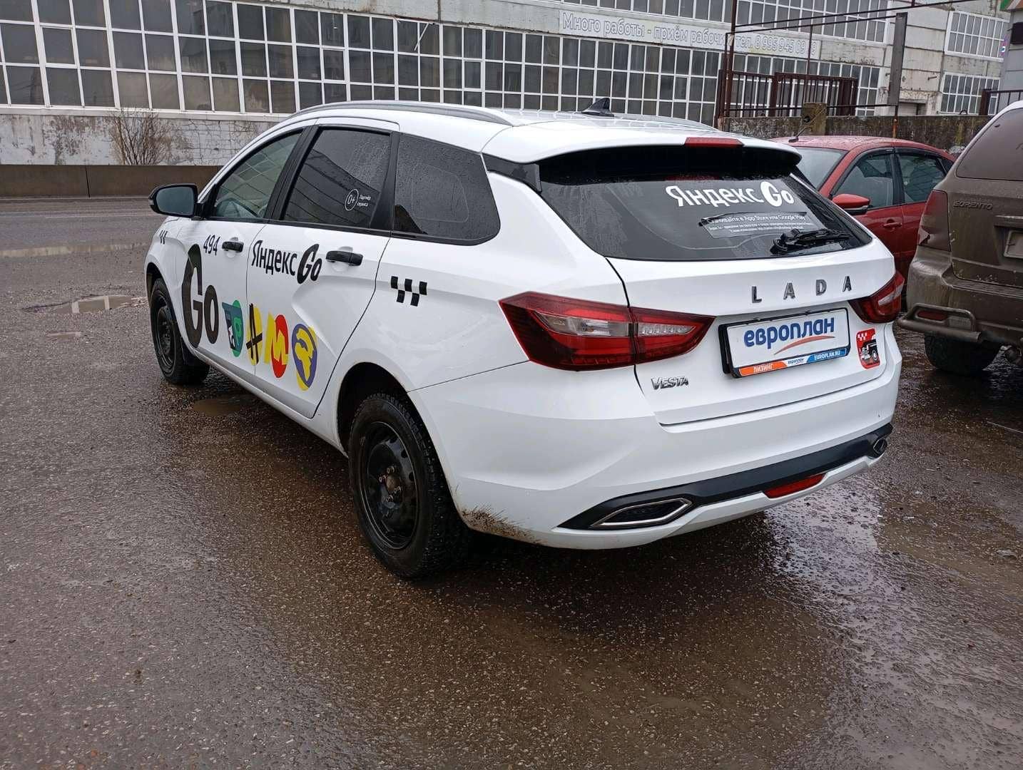 Lada Vesta универсал,  110 731 км, 2024 года в лизинг
