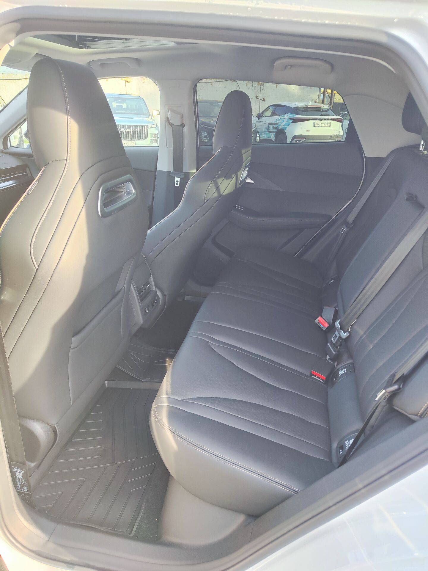 OMODA C5 Supreme 1.6 DCT AWD