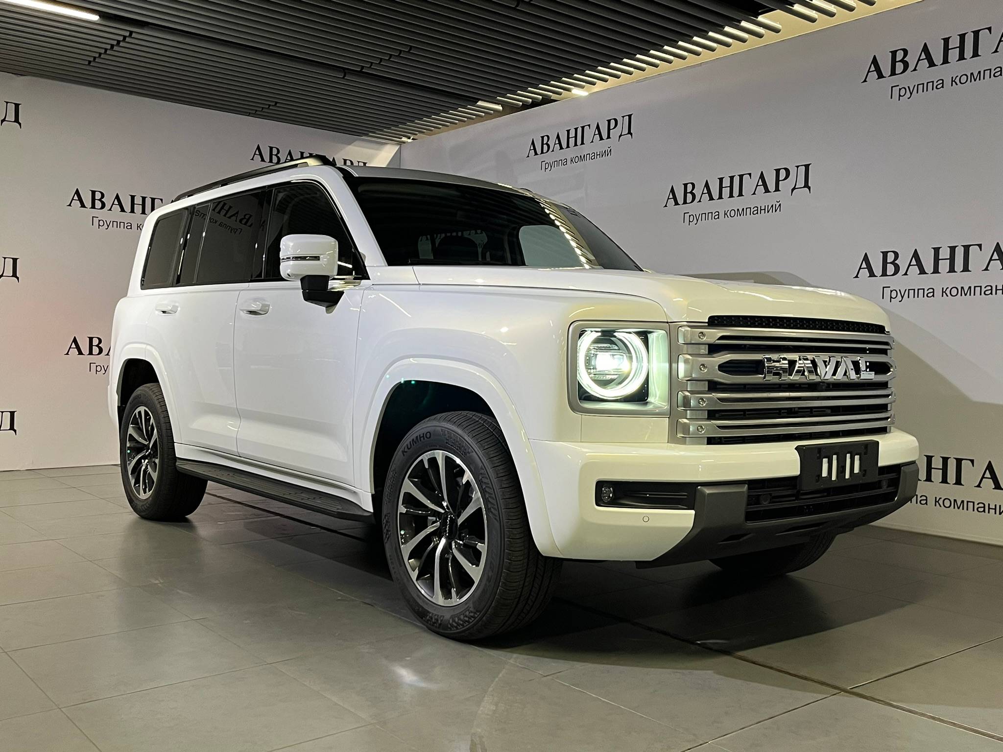 Haval H9 Premium 2.0T 8AT 4WD