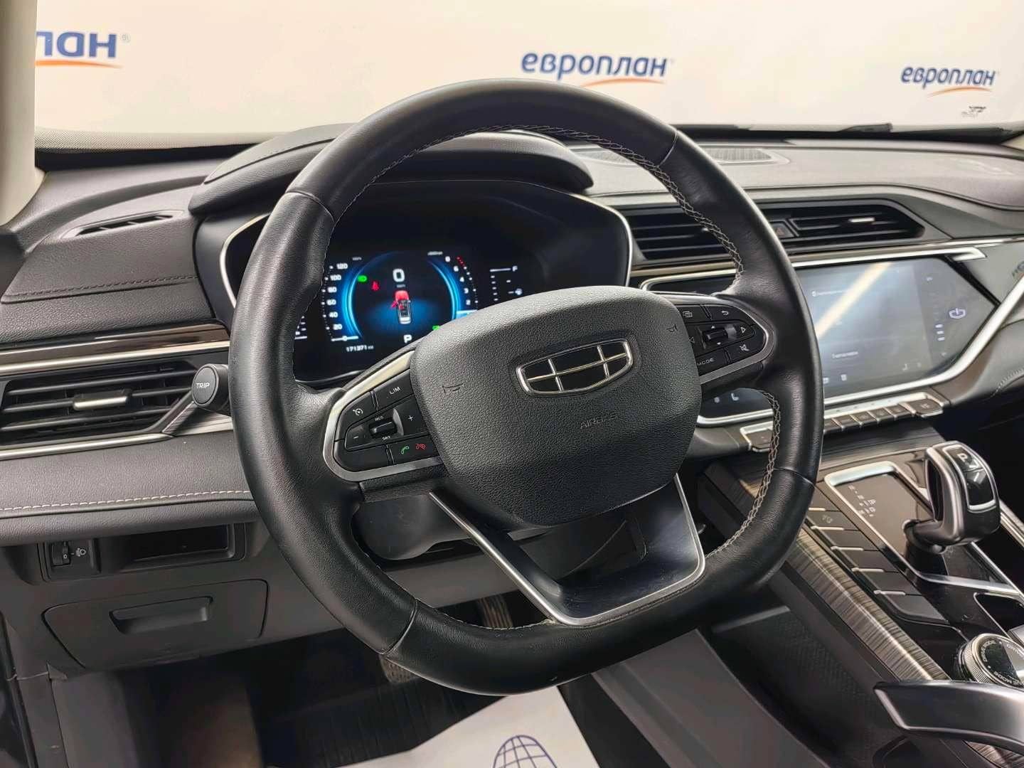 Geely Atlas Pro,  171 367 км, 2023 года в лизинг