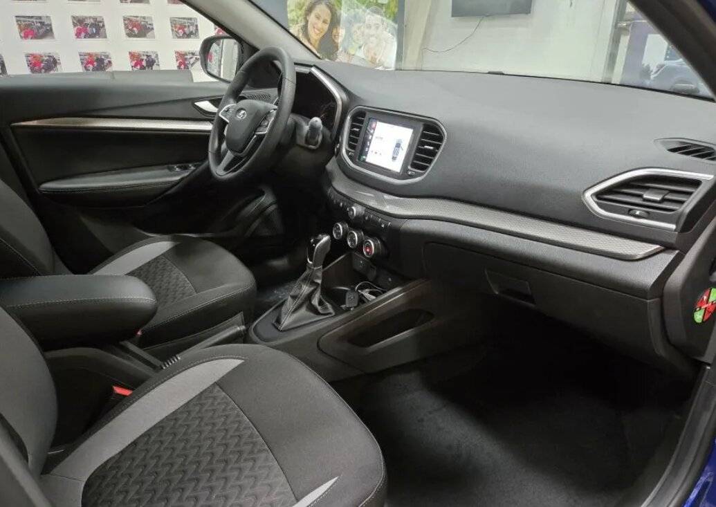 Lada Vesta седан Life 24 1.6 106hp AT