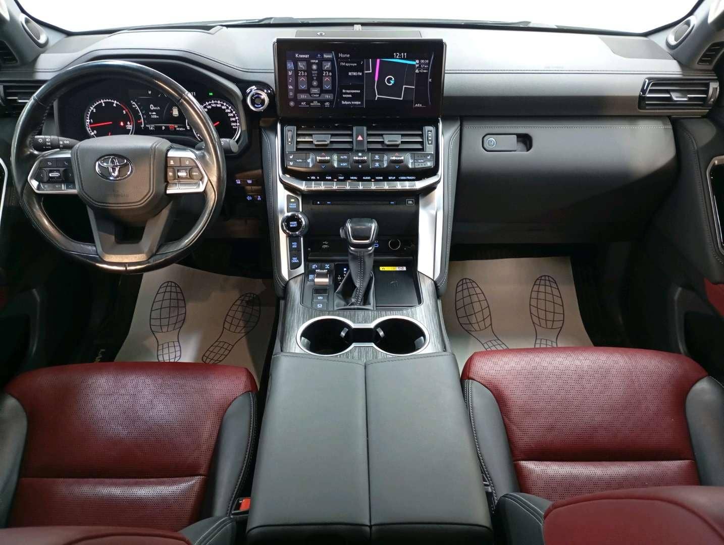 Toyota Land Cruiser 300,  74 165 км, 2021 года в лизинг