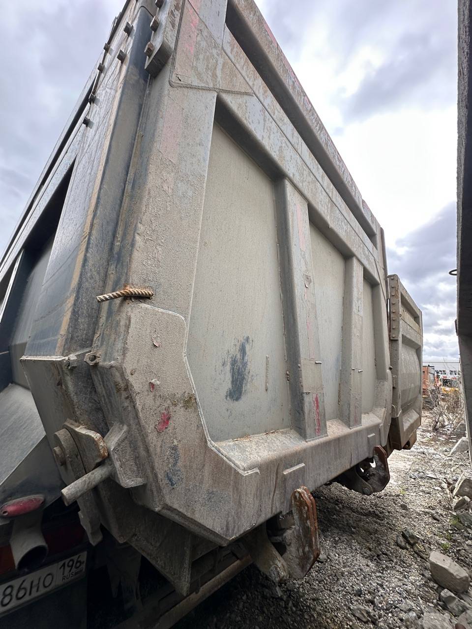 HOWO ZZ3317V386GE1 8х4,  115 000 км, 2023 года в лизинг