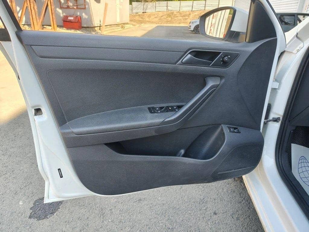Jetta VA3,  158 475 км, 2023 года в лизинг