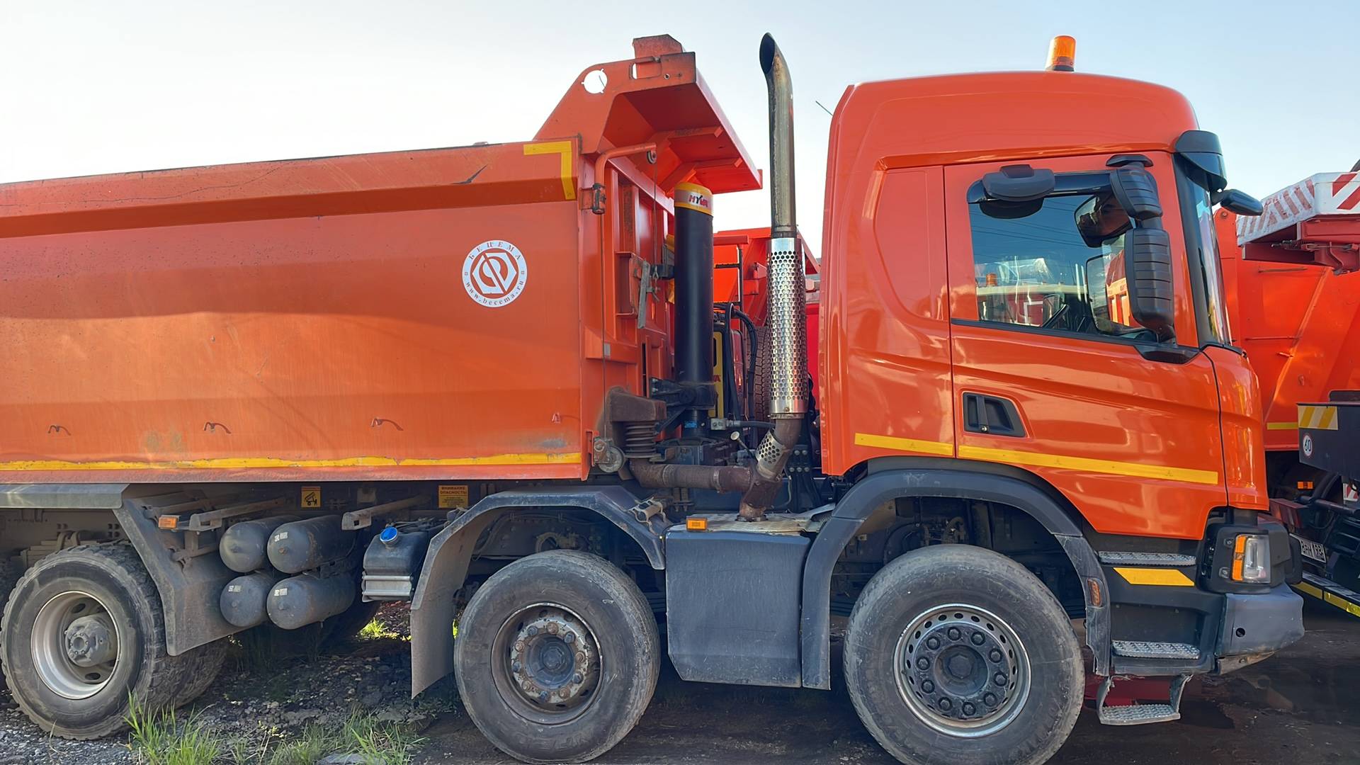 SCANIA P 440 B8x4HZ (СP17),  410 992 км, 2021 года в лизинг