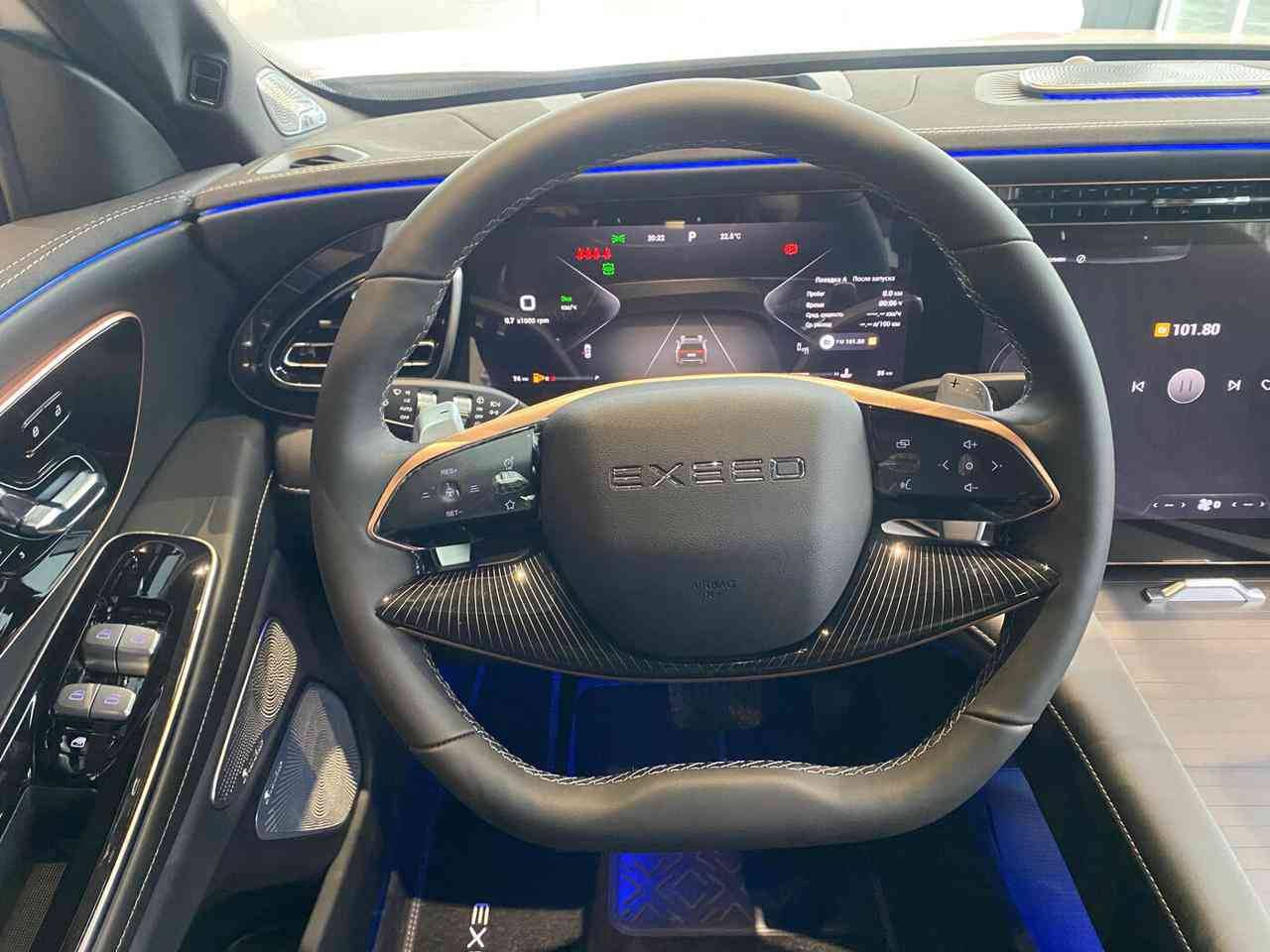 EXEED VX President 7 мест 2.0T 8AT 4WD