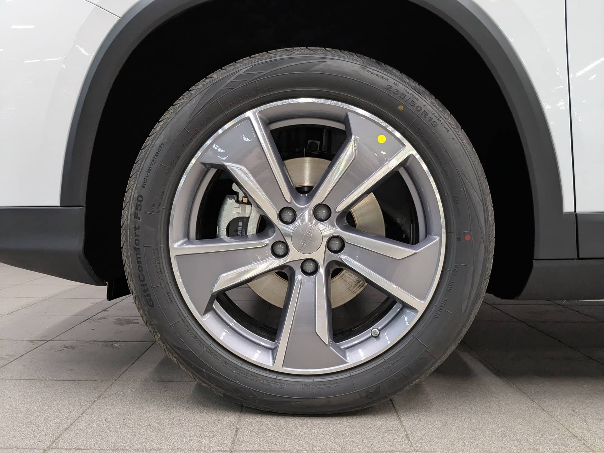 Geely Okavango Флагман 2.0Т АТ