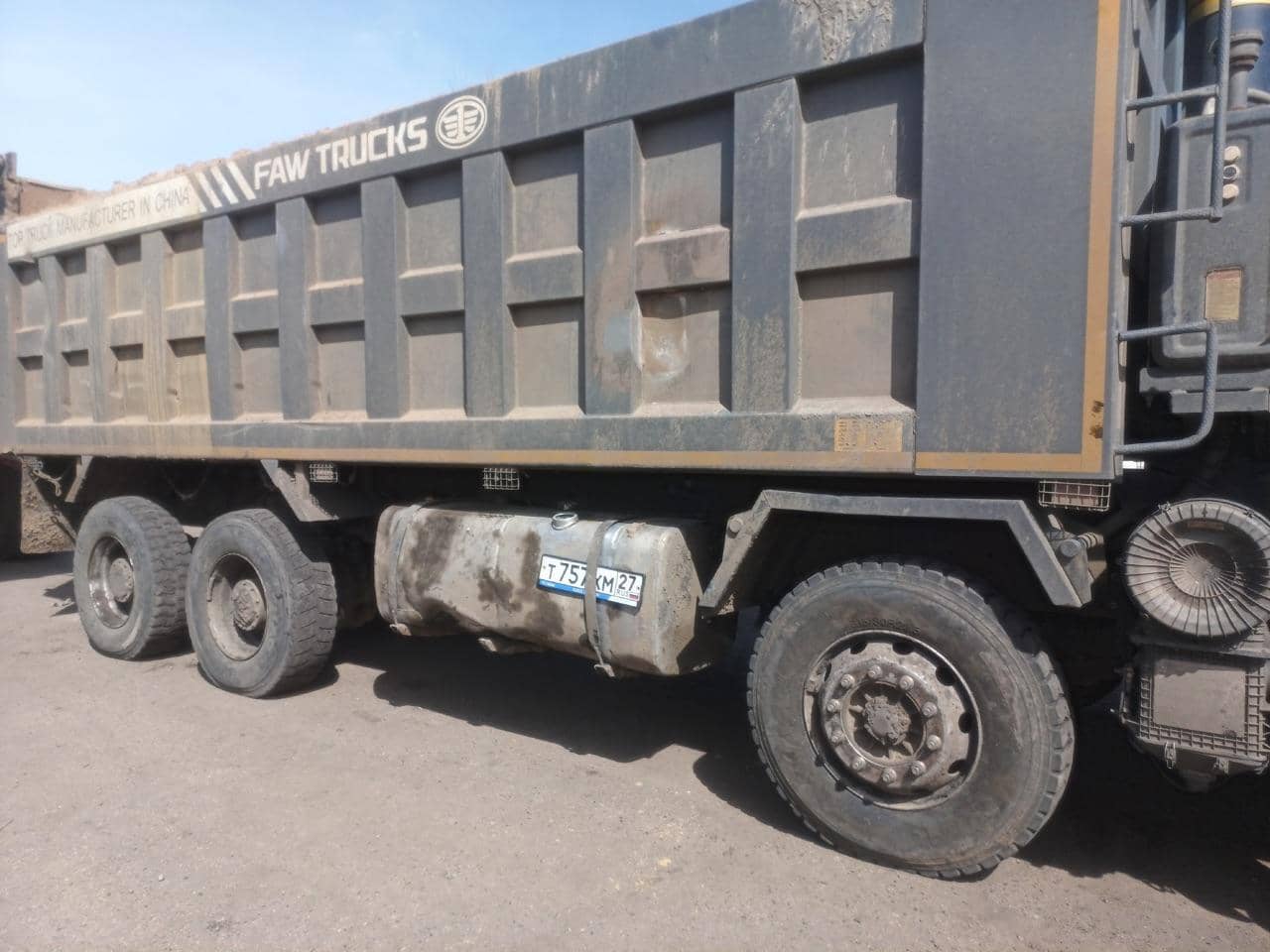 FAW CA3310P66K24T4E5 8х4,  71 873 км, 2022 года