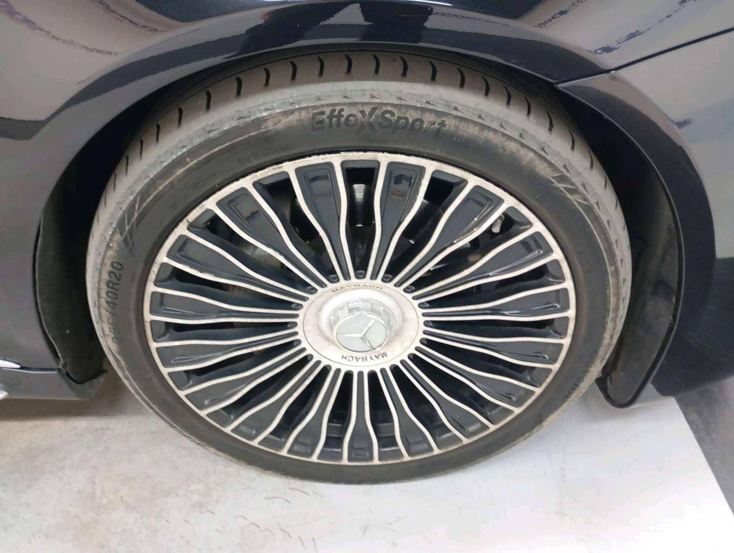 Mercedes-Benz S седан,  289 295 км, 2018 года в лизинг