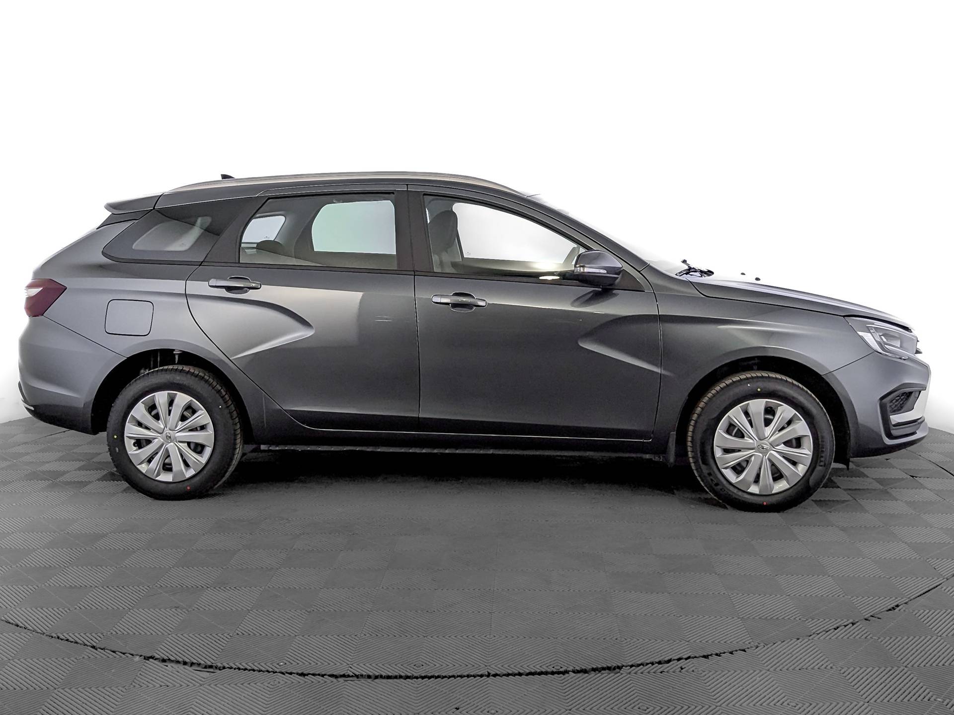 Lada Vesta седан Life 24 1.6 106hp 5MT