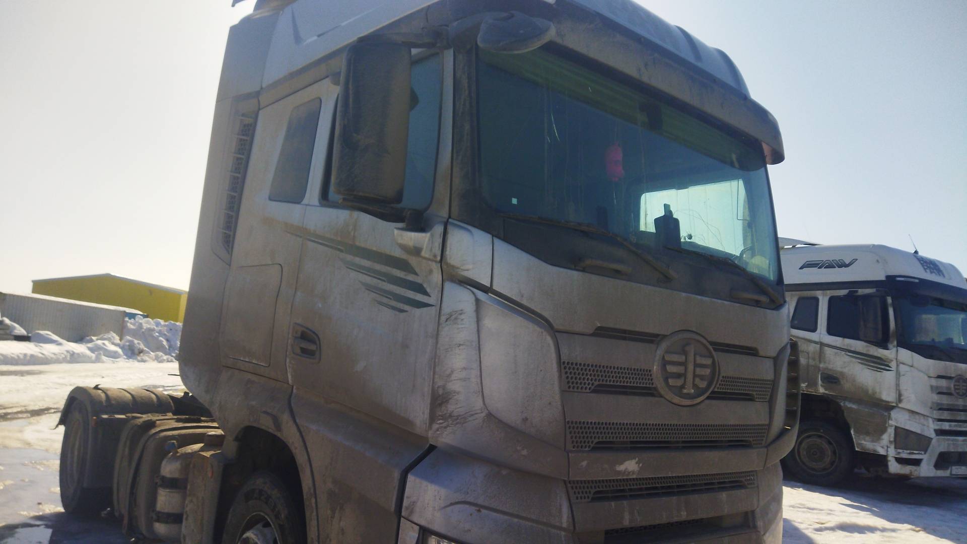 FAW CA4180P77K25E5 4x2