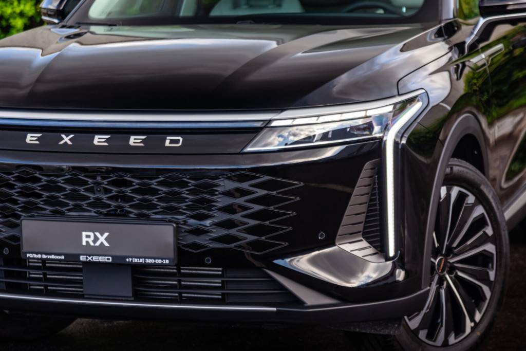 EXEED RX 2.0T 8AT Premium BI, RI, WI 4WD, IOV