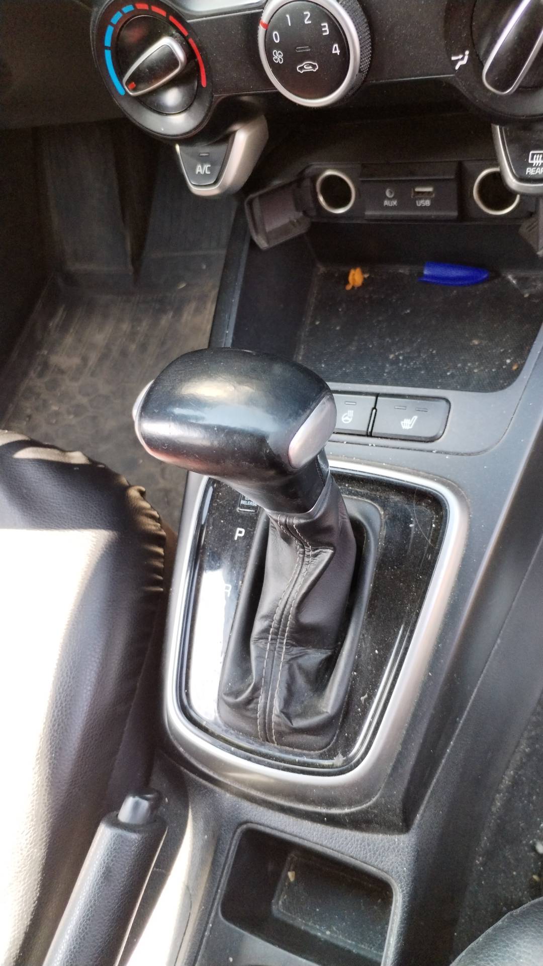 KIA Rio X-Line,  293 587 км, 2019 года в лизинг