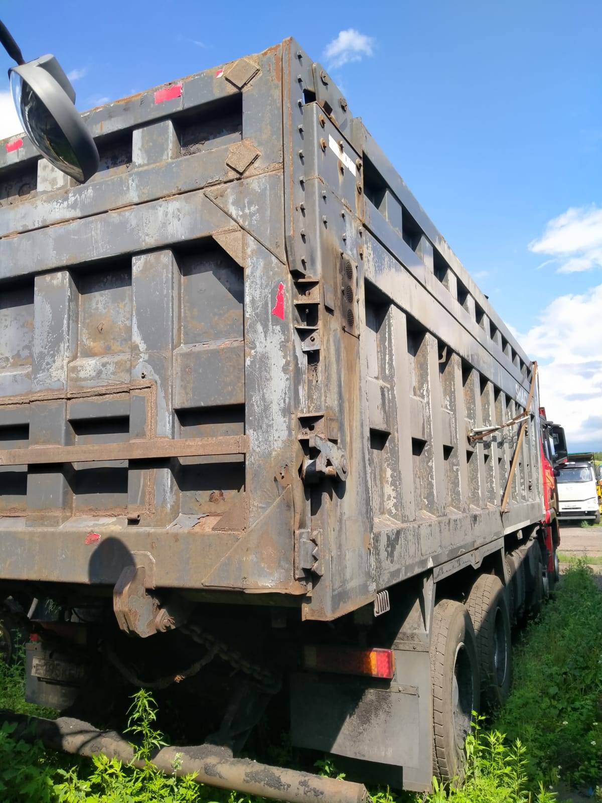 Shacman SX33186V366,  122 209 км, 2022 года в лизинг