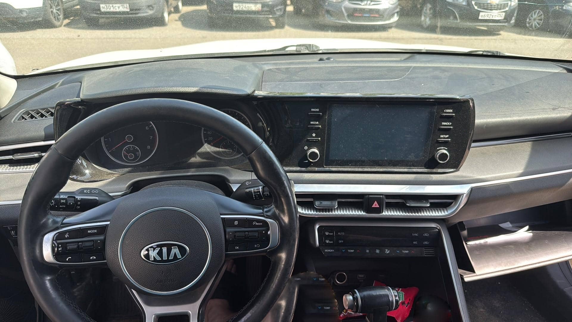 KIA K5,  332 311 км, 2021 года
