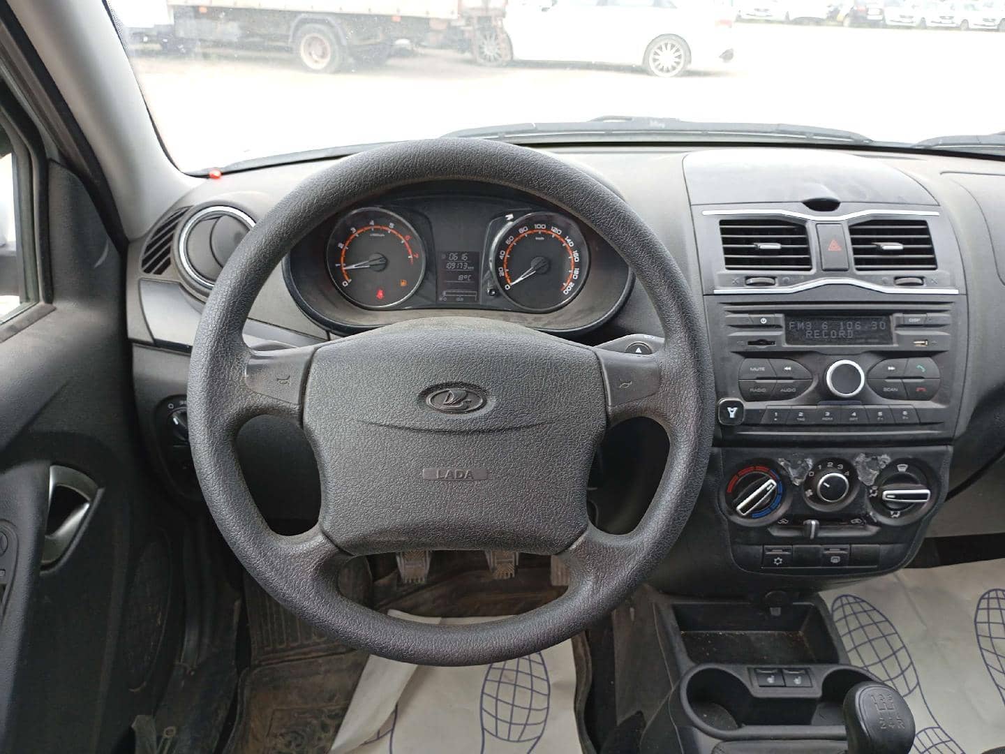 Lada Granta лифтбек,  109 172 км, 2024 года в лизинг