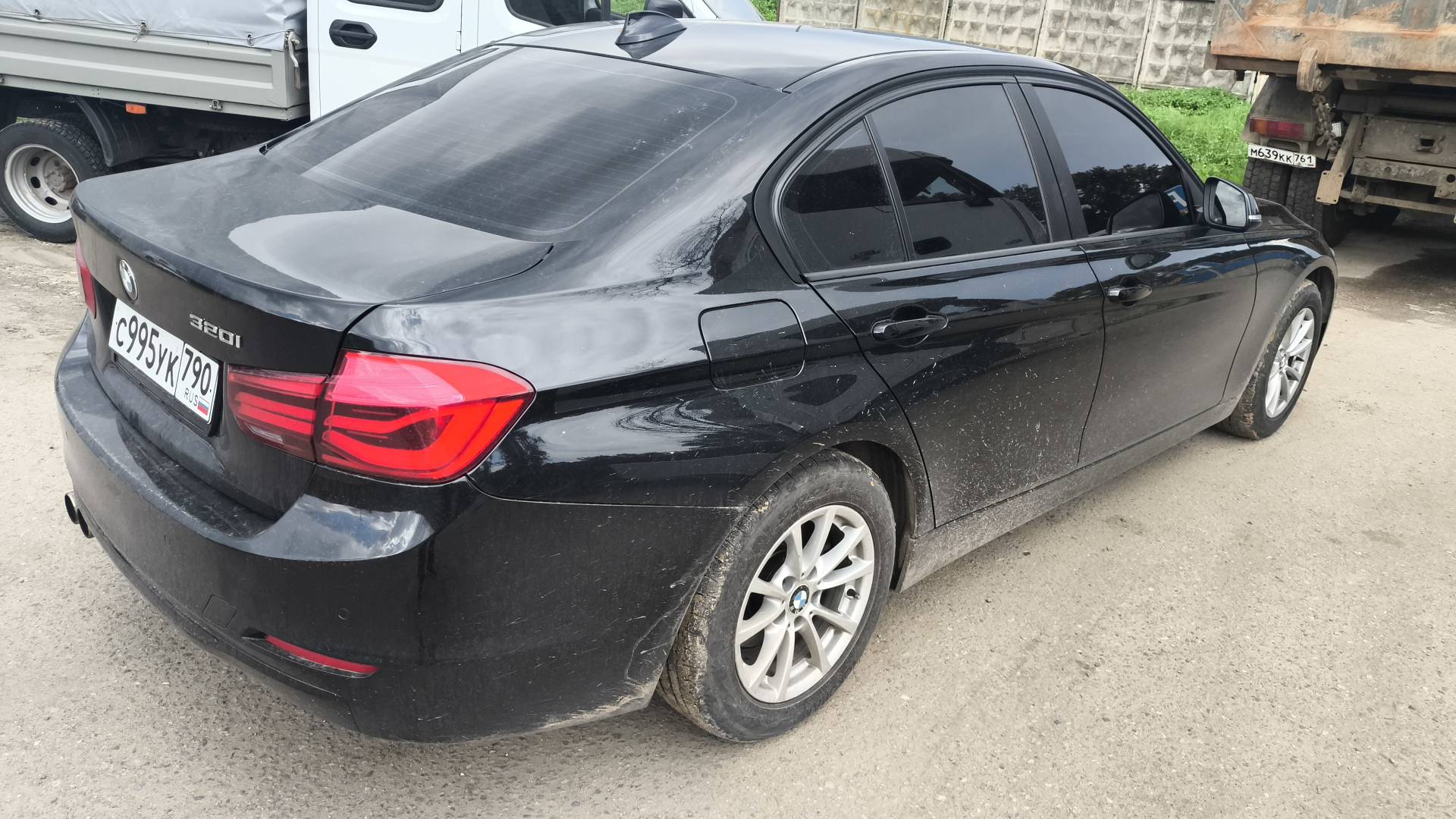 BMW 3 серия,  118 596 км, 2017 года в лизинг