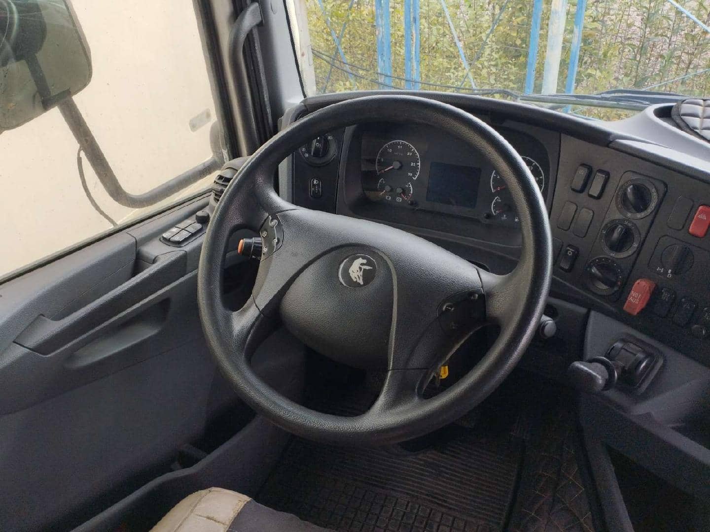 КАМАЗ 5490-5P CNG (M1840),  378 258 км, 2021 года в лизинг