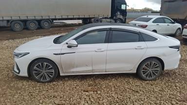 Chery Arrizo 8
