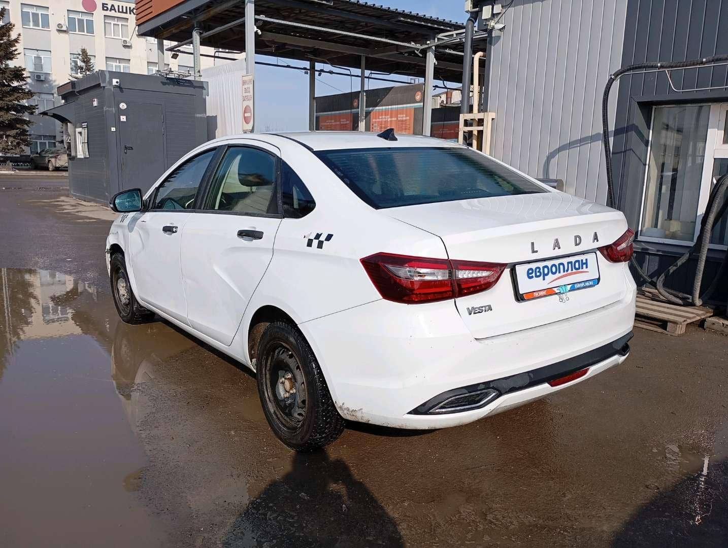 Lada Vesta седан,  156 416 км, 2024 года в лизинг