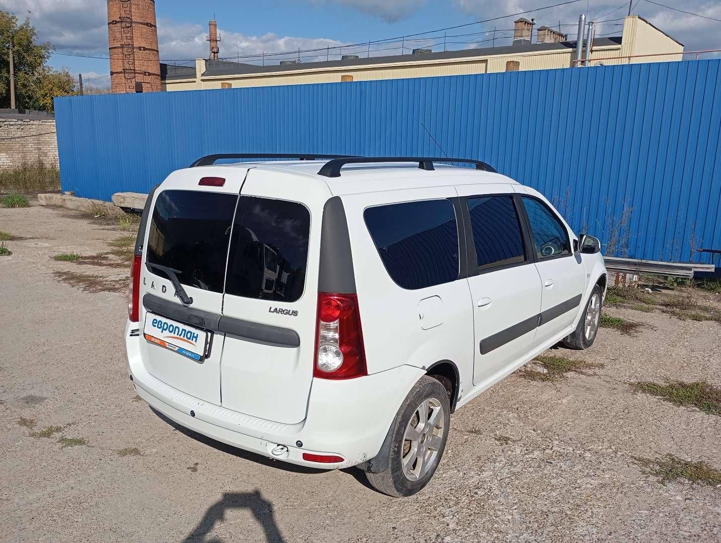 Lada Largus универсал,  224 355 км, 2020 года в лизинг