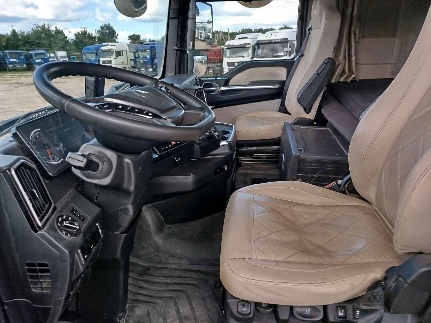 Sitrak C7H MAX ZZ4186V391HE,  700 000 км, 2023 года в лизинг