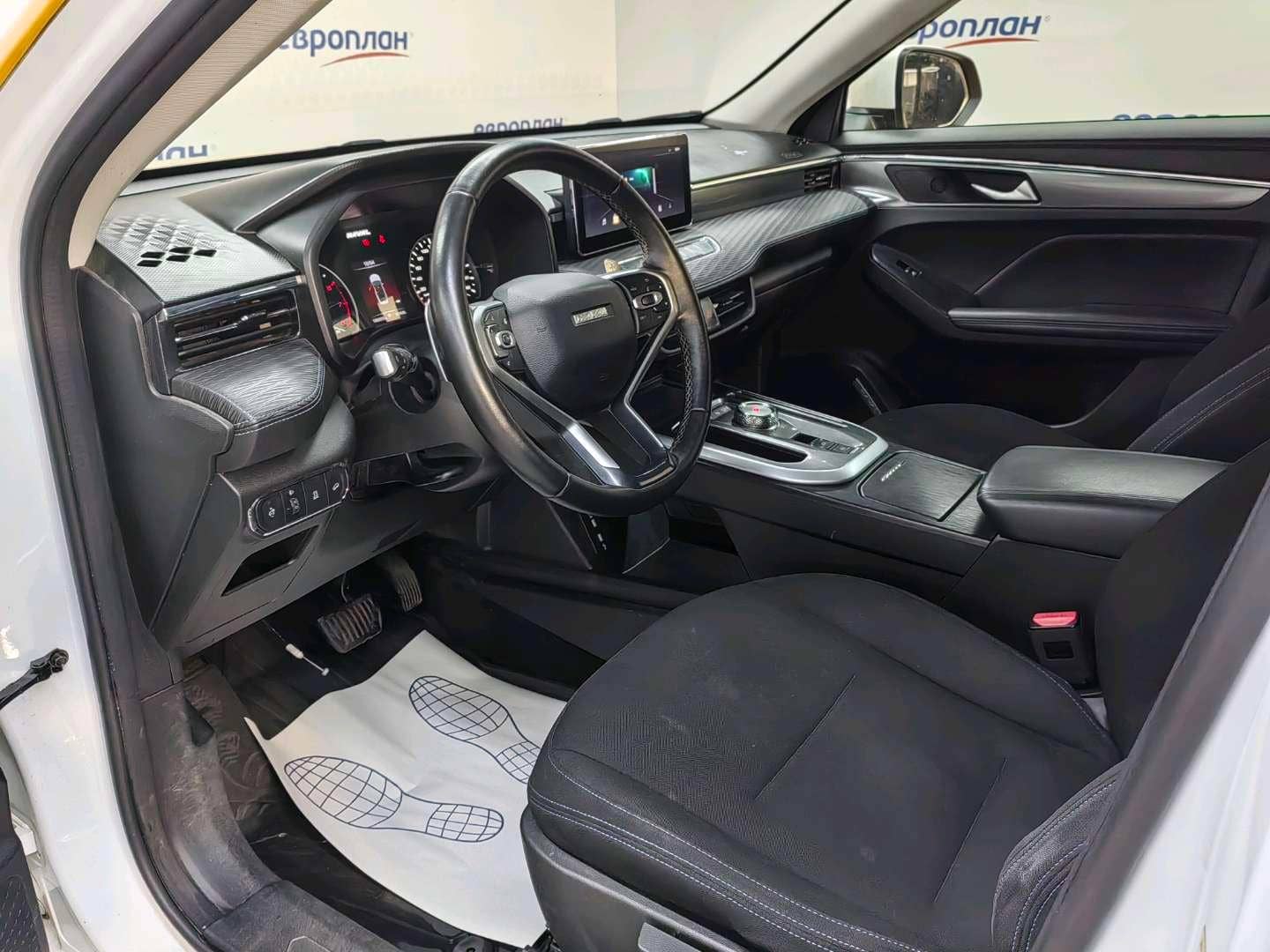 Haval Jolion,  196 820 км, 2023 года в лизинг