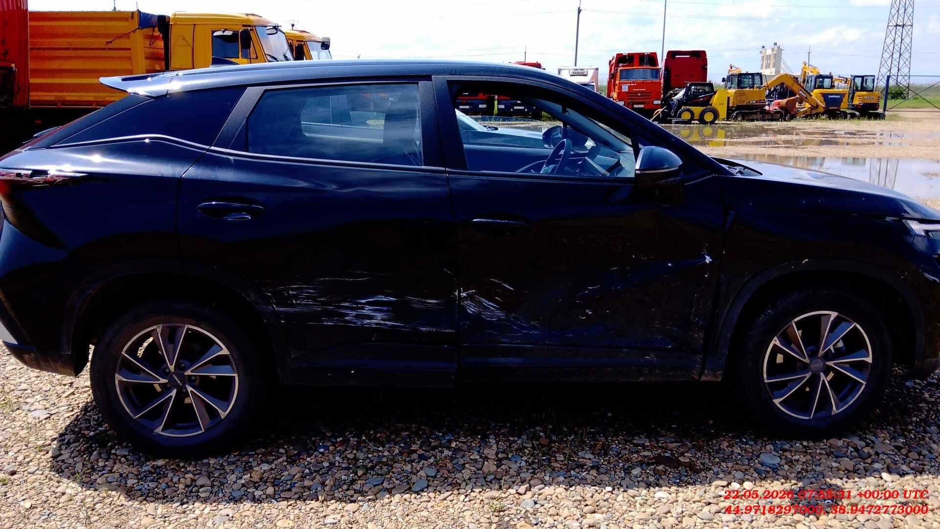 OMODA C5,  90 890 км, 2024 года