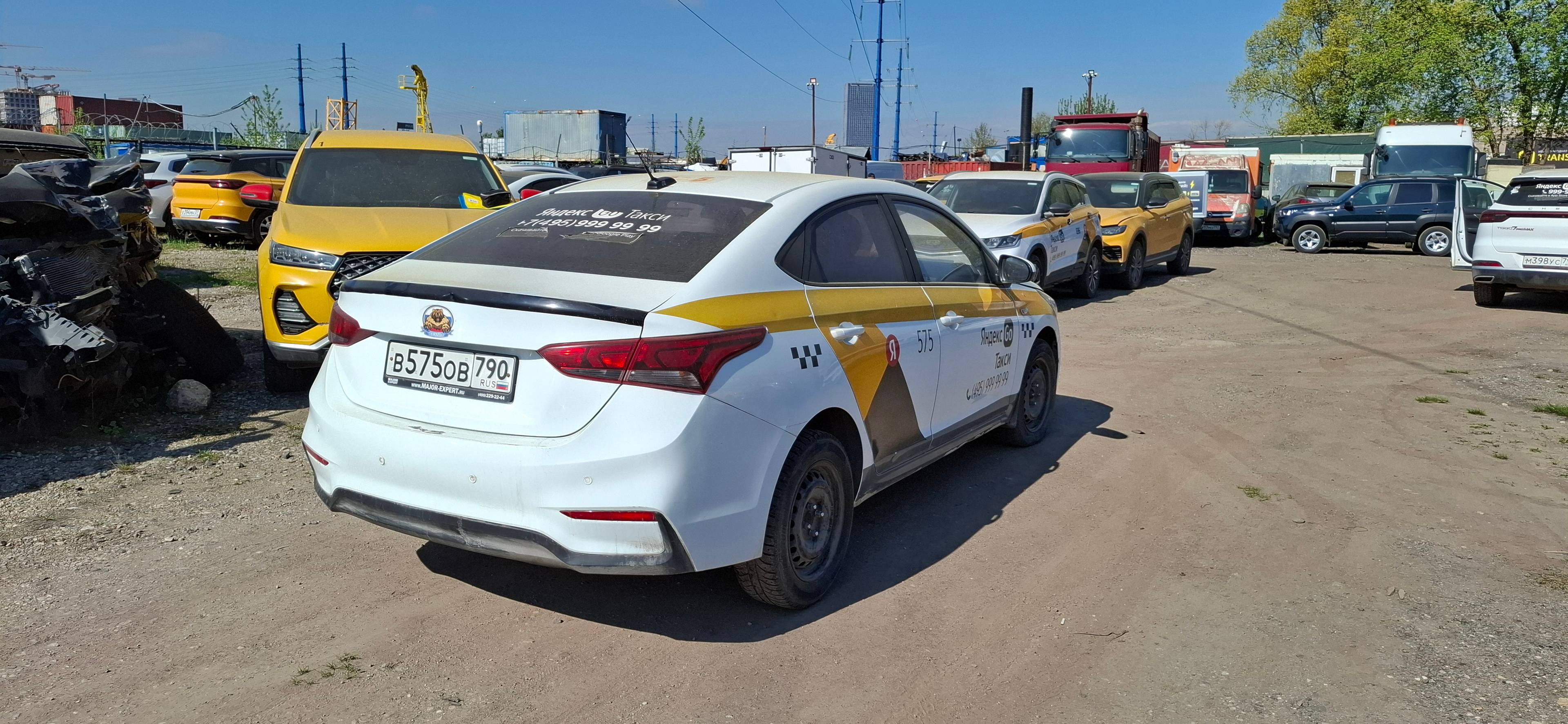 Hyundai Solaris,  312 532 км, 2019 года в лизинг