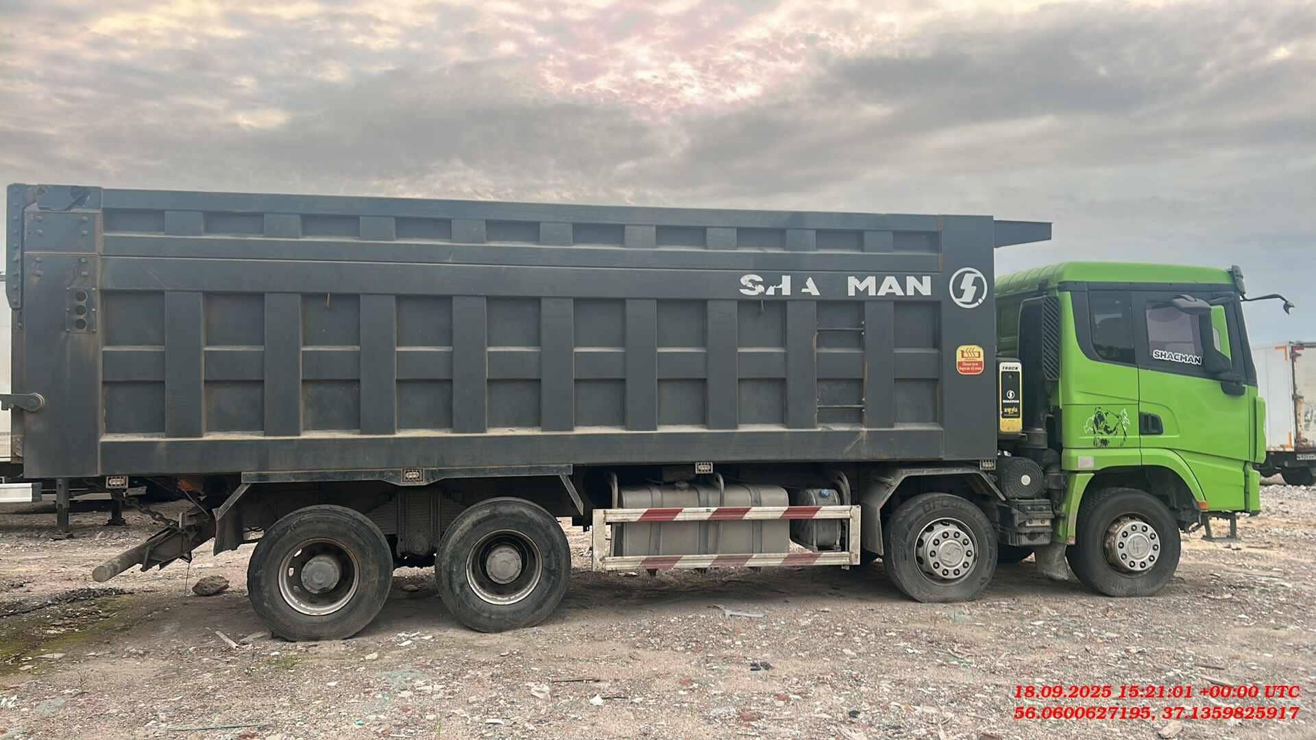Shacman SX331863366,  150 000 км, 2022 года в лизинг