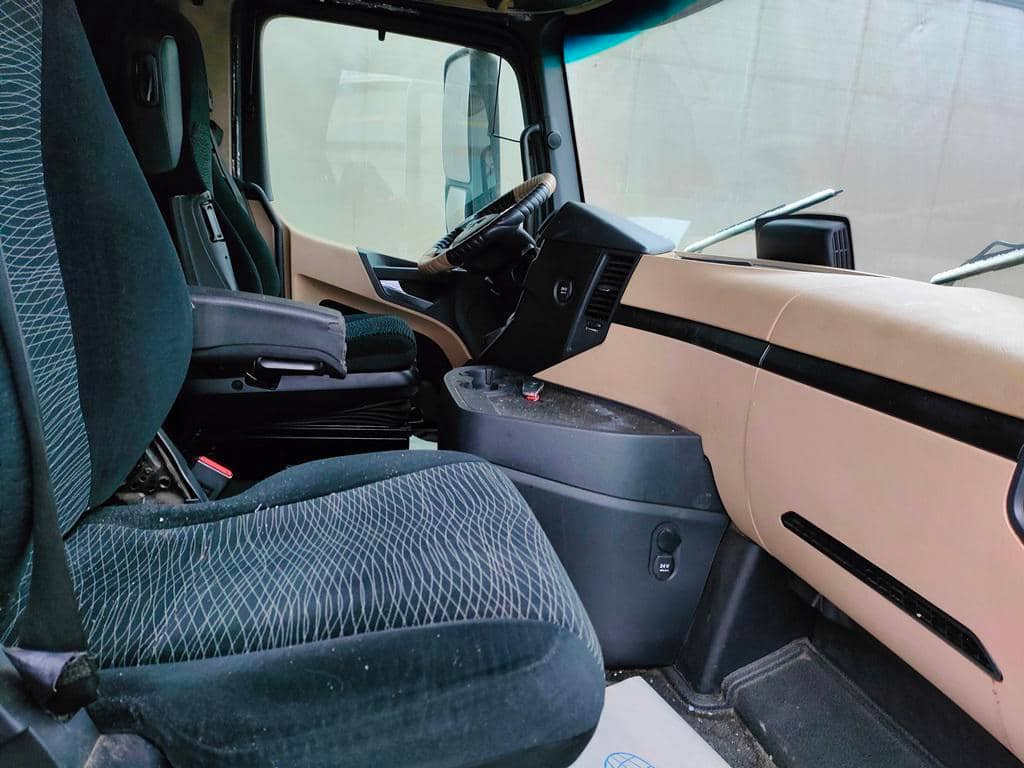 Mercedes-Benz Actros 5 1845 LS 4x2 (BigSpace),  1 150 290 км, 2020 года в лизинг