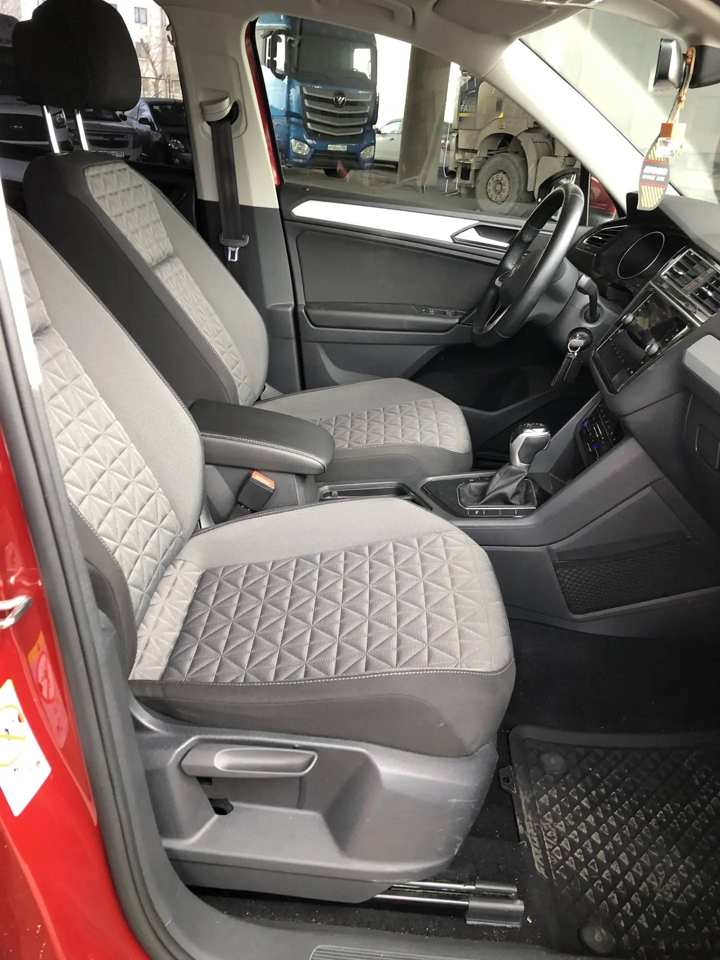 Volkswagen Tiguan,  52 606 км, 2022 года в лизинг