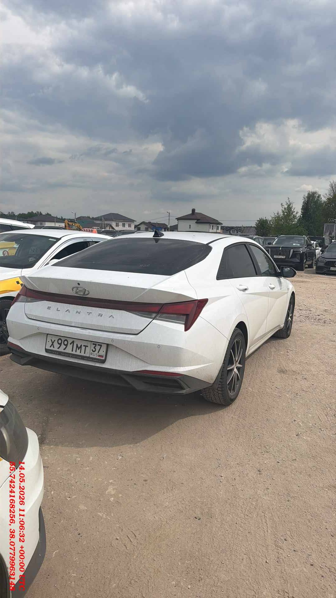 Hyundai Elantra,  233 287 км, 2021 года в лизинг