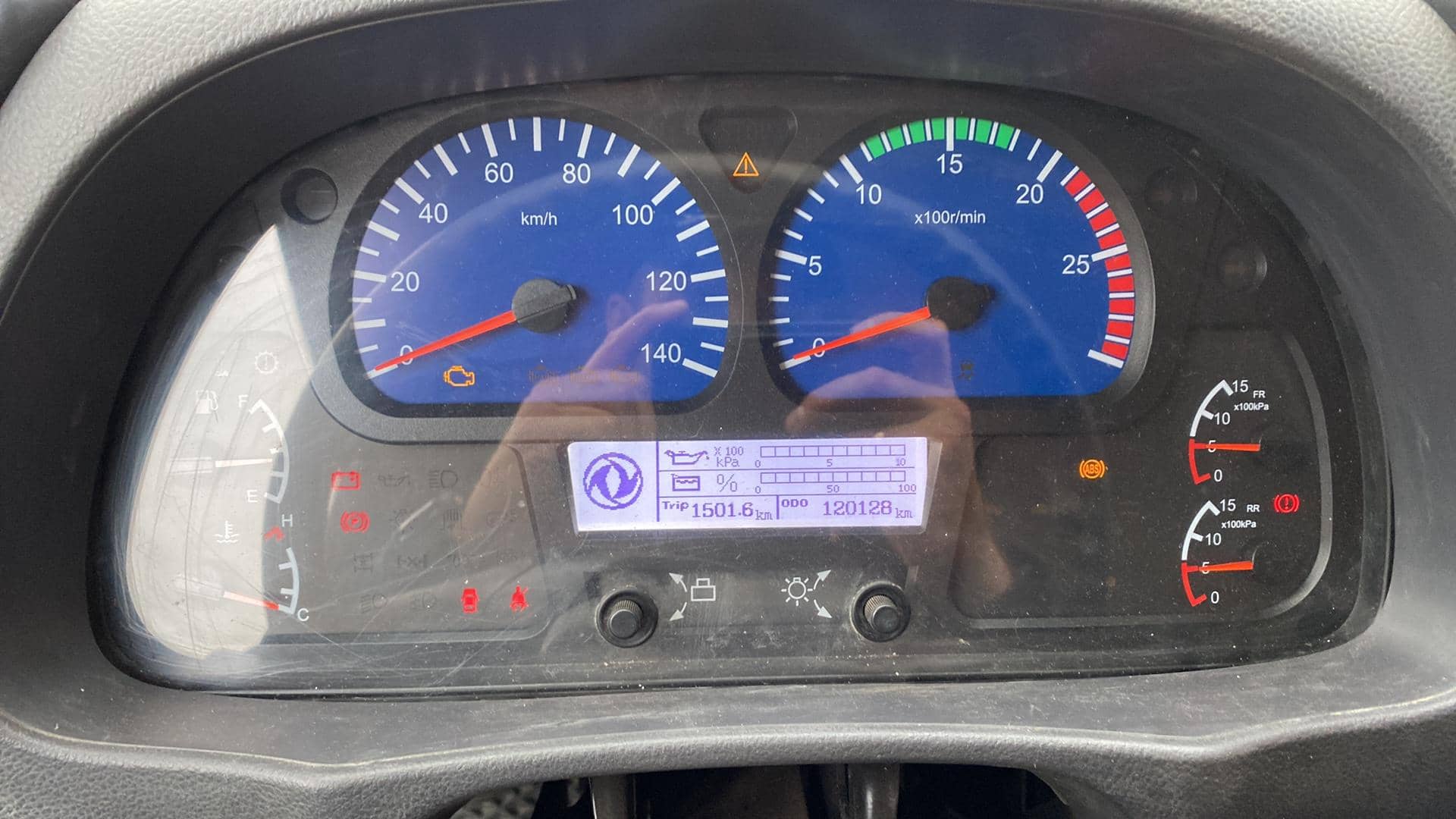 DongFeng DFH 3440 A 80 8x4,  120 128 км, 2023 года в лизинг