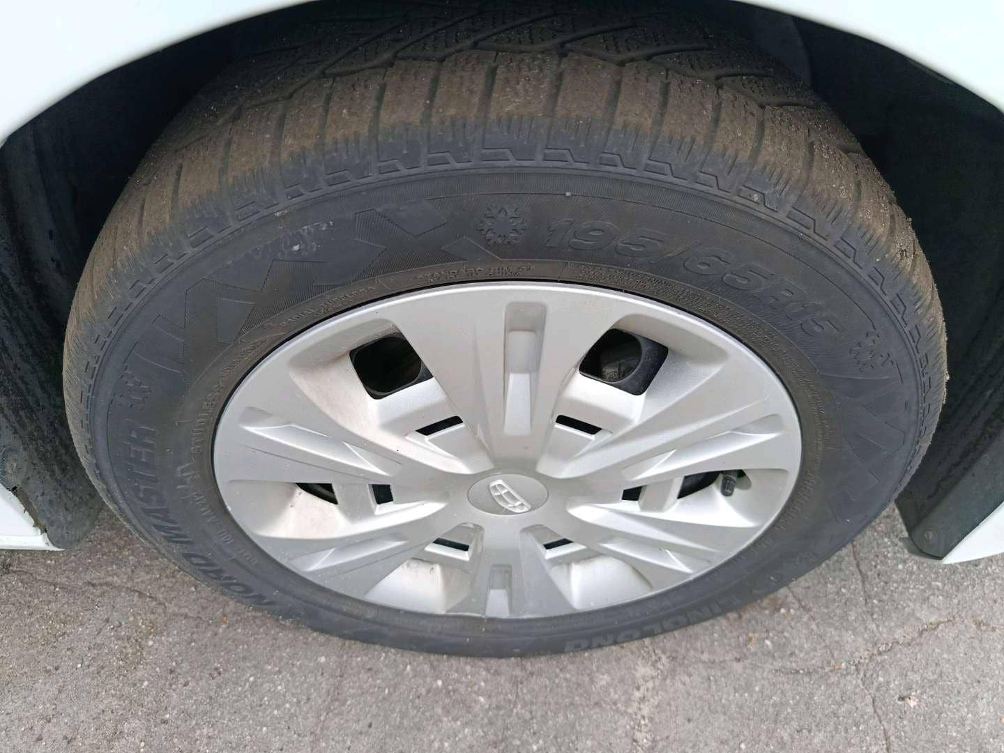 Geely Emgrand,  66 233 км, 2024 года в лизинг