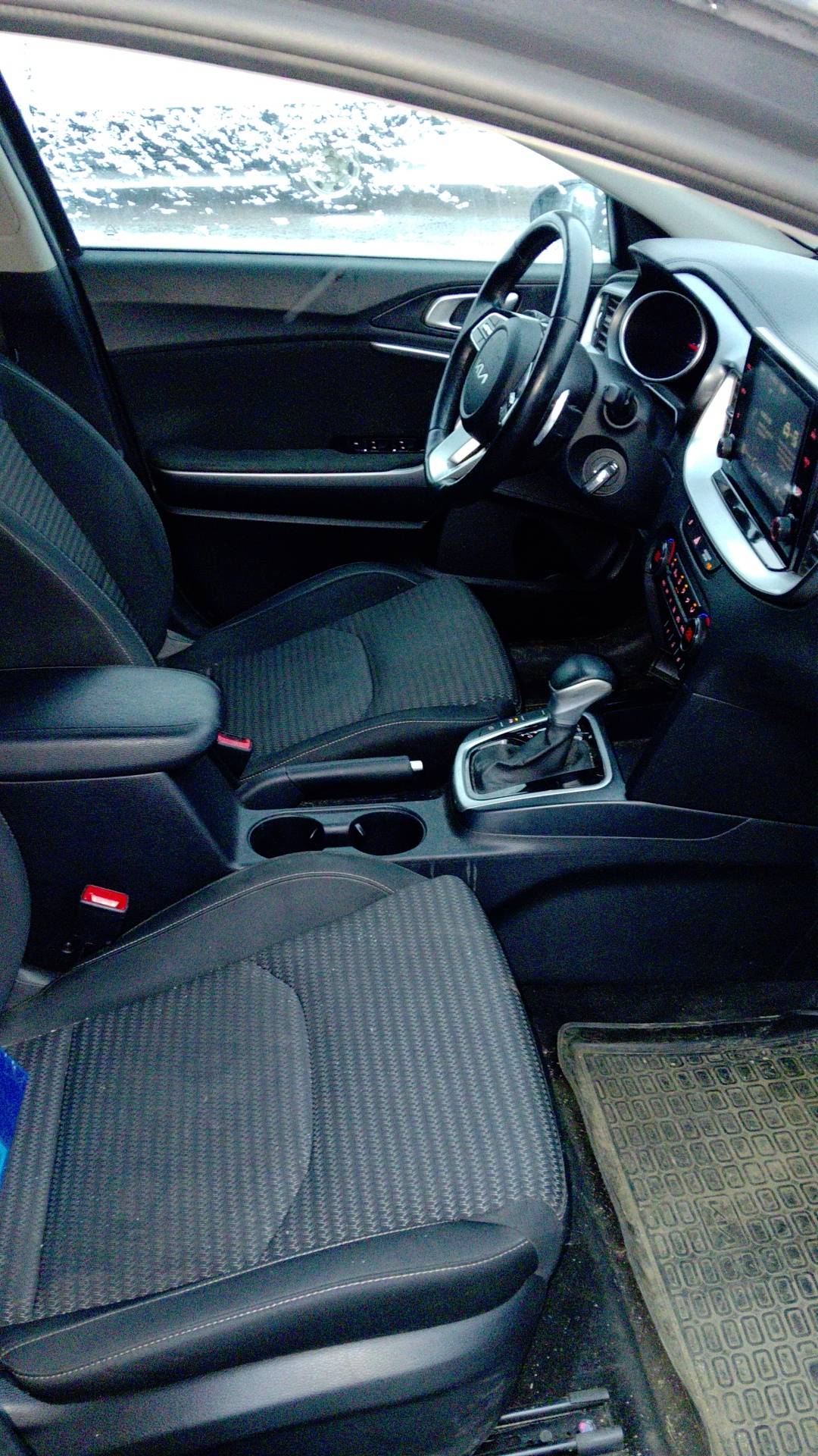 KIA Ceed SW,  98 124 км, 2021 года в лизинг