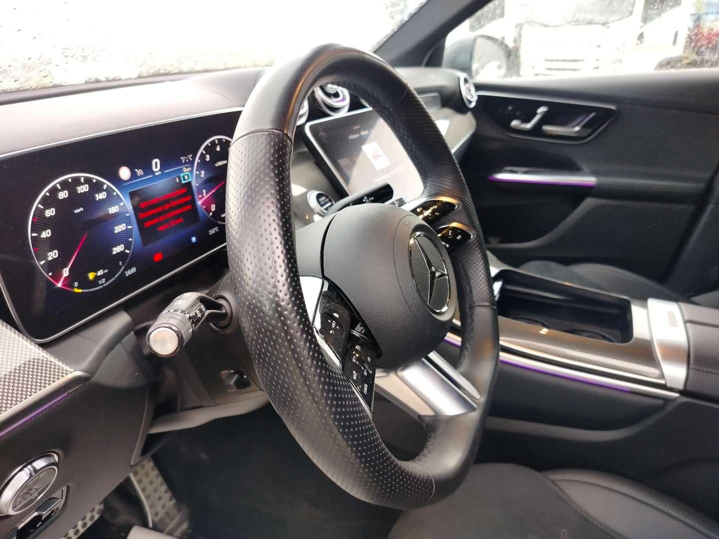 Mercedes-Benz GLC,  36 589 км, 2022 года в лизинг