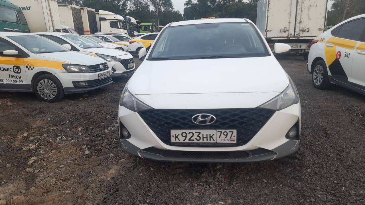 Hyundai Solaris,  114 522 км, 2021 года в лизинг