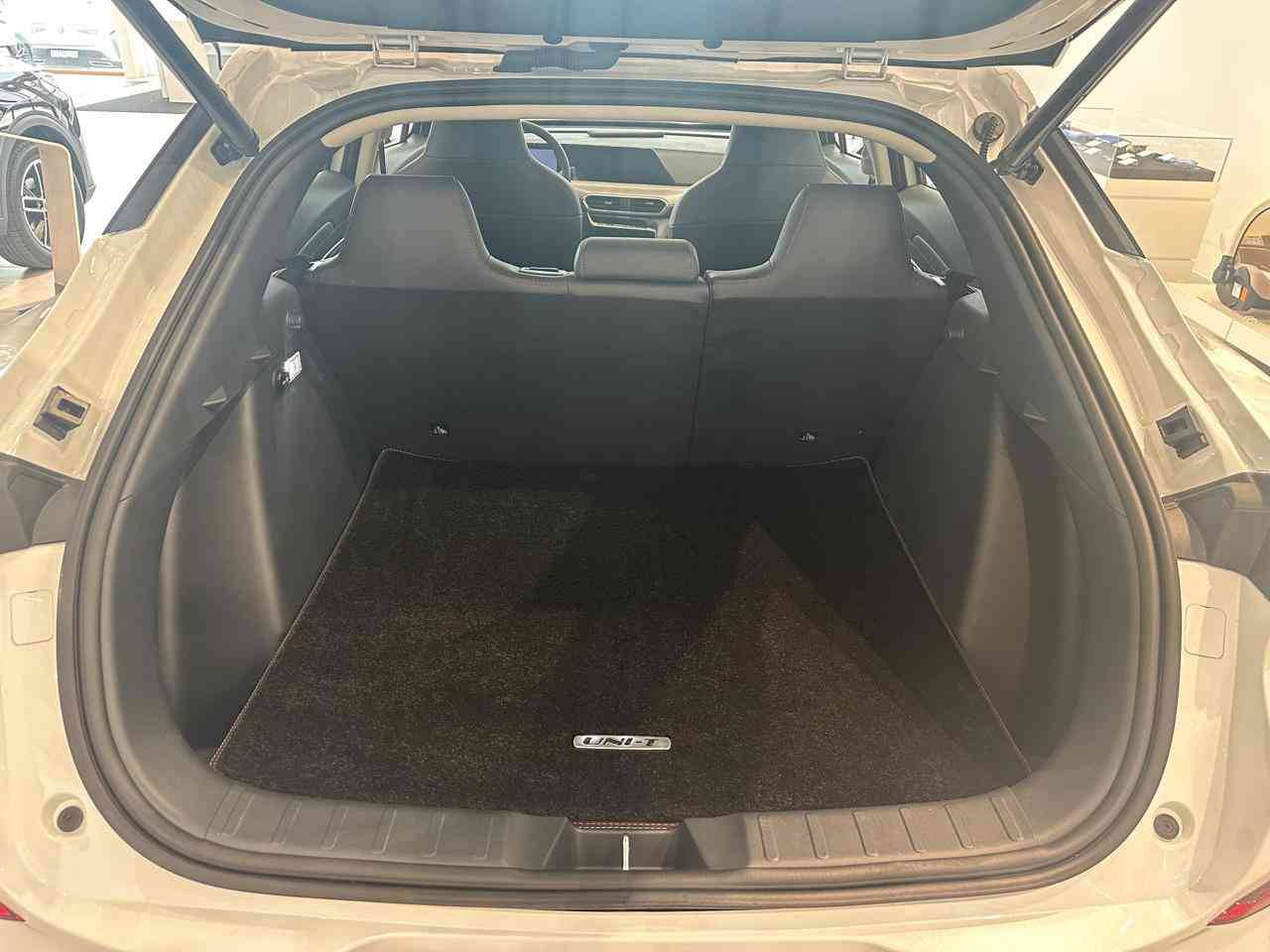 Changan Uni-T Tech 1.5 TGDI 7DCT