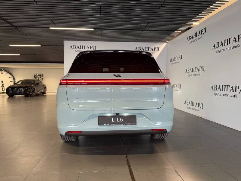 Lixiang Л6 (L6) Про (Pro)