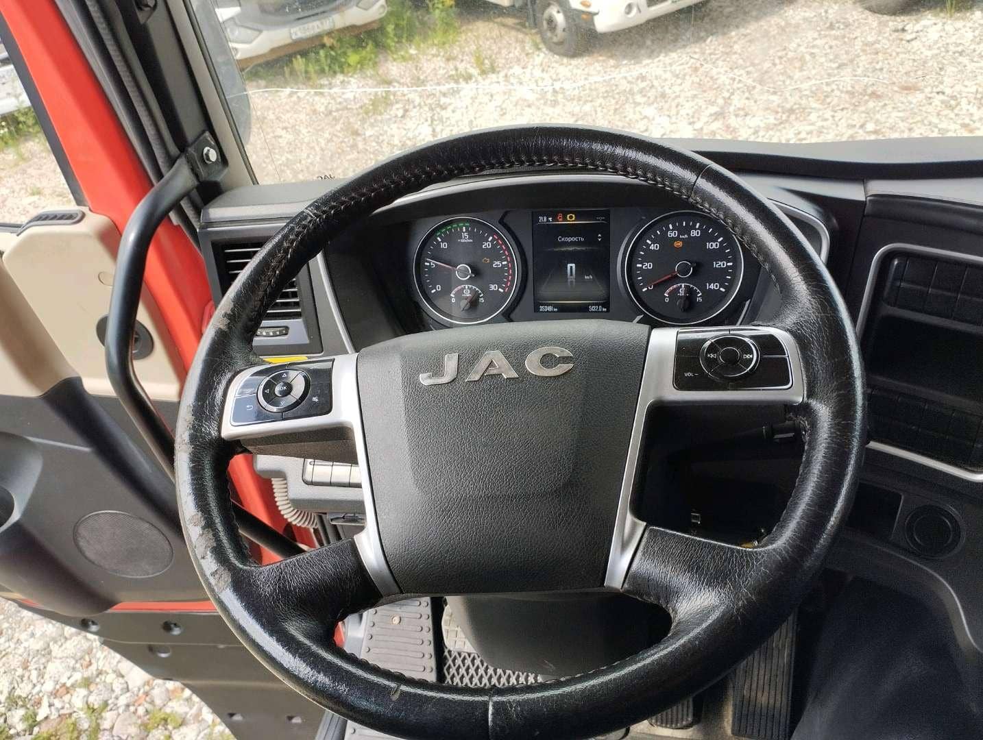 JAC N 410,  353 506 км, 2023 года в лизинг