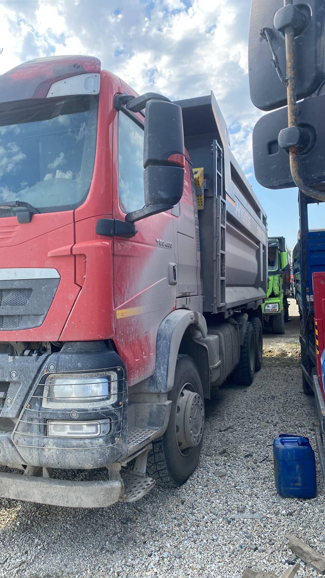 HOWO ZZ3257V384GE1 6x4,  54 408 км, 2024 года в лизинг