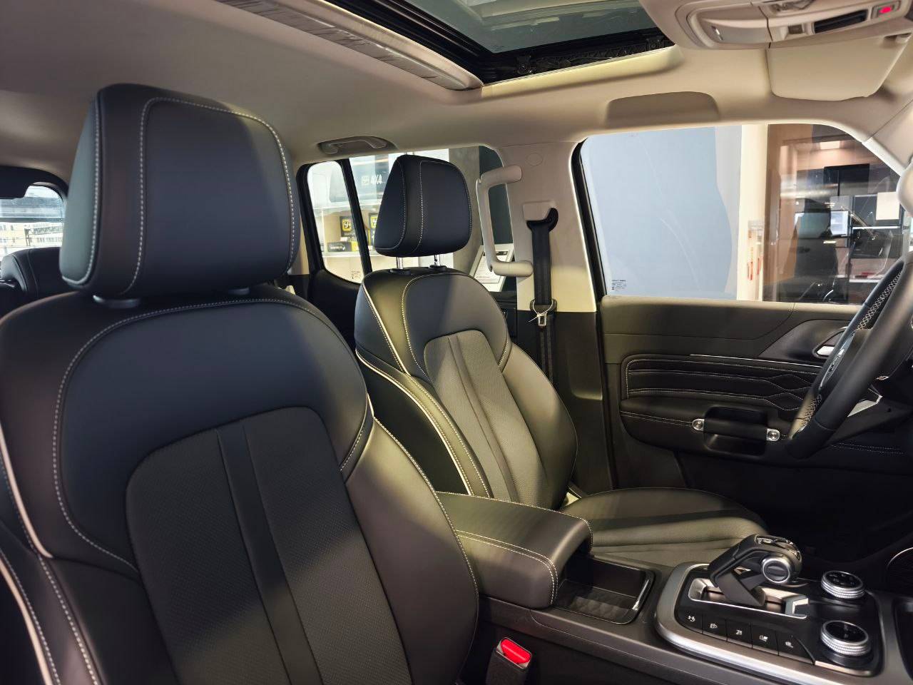 Tank 300 City Premium 2.0 8AT 4WD