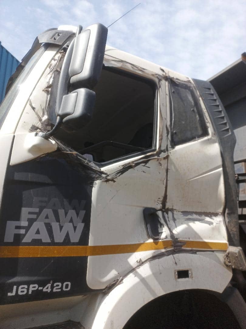 FAW CA3310P66K24T4E5 8х4,  54 454 км, 2022 года в лизинг