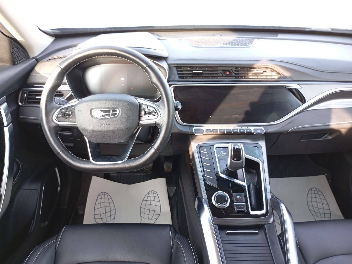 Geely Atlas Pro,  81 585 км, 2022 года в лизинг