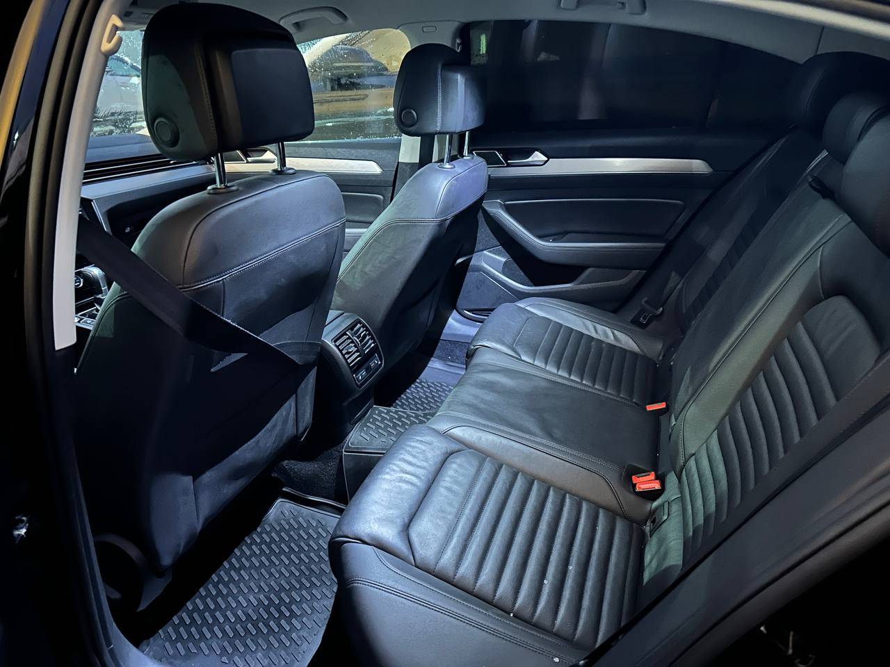 Volkswagen Passat,  154 846 км, 2019 года в лизинг