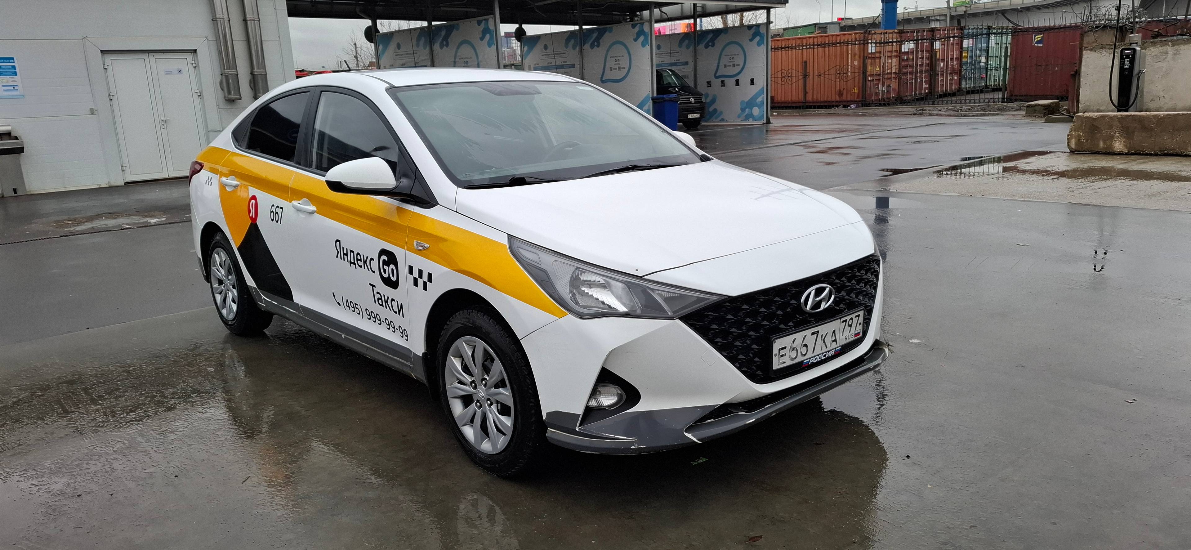 Hyundai Solaris,  270 267 км, 2021 года в лизинг