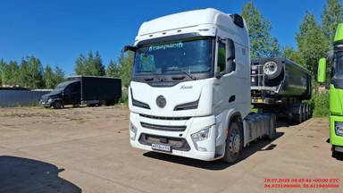 Shacman SX4188YY381